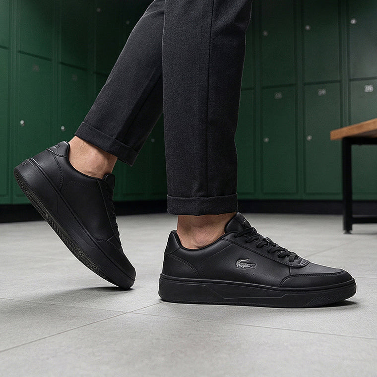 Lacoste Men's Court Pro 225 1 sneakers in black leathe
