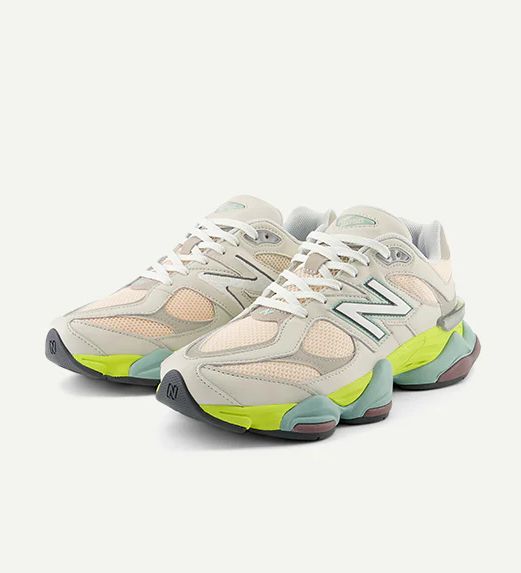 New Balance 9060 Moonbeam Vintage Rose