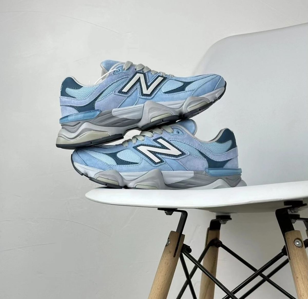 New Balance 9060 Chrome Blue