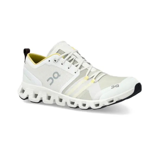 On Cloud Running Cloud X Shift Vapor and Acacia color