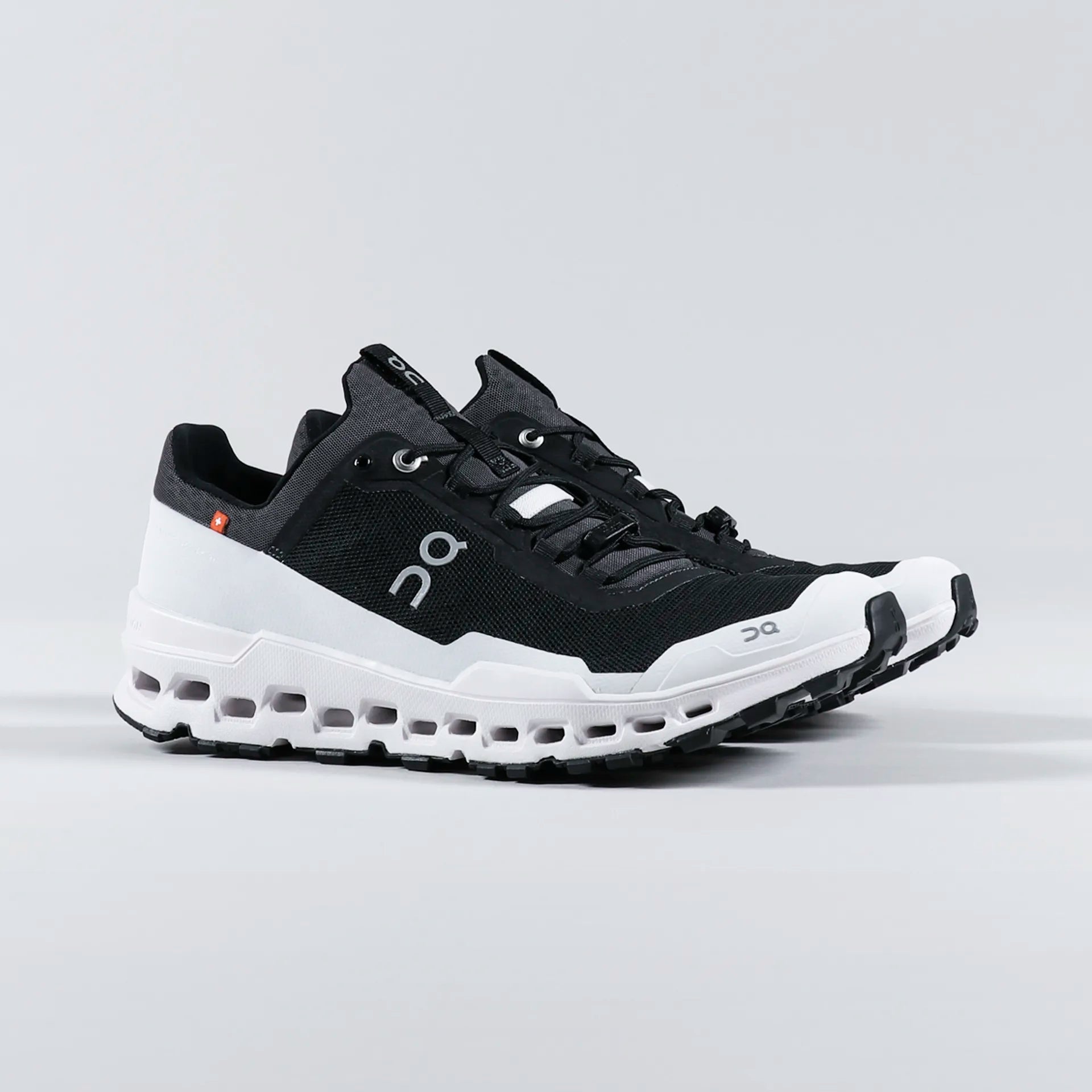 On Cloud Men's Cloudultra 2 Running Shoes black and white