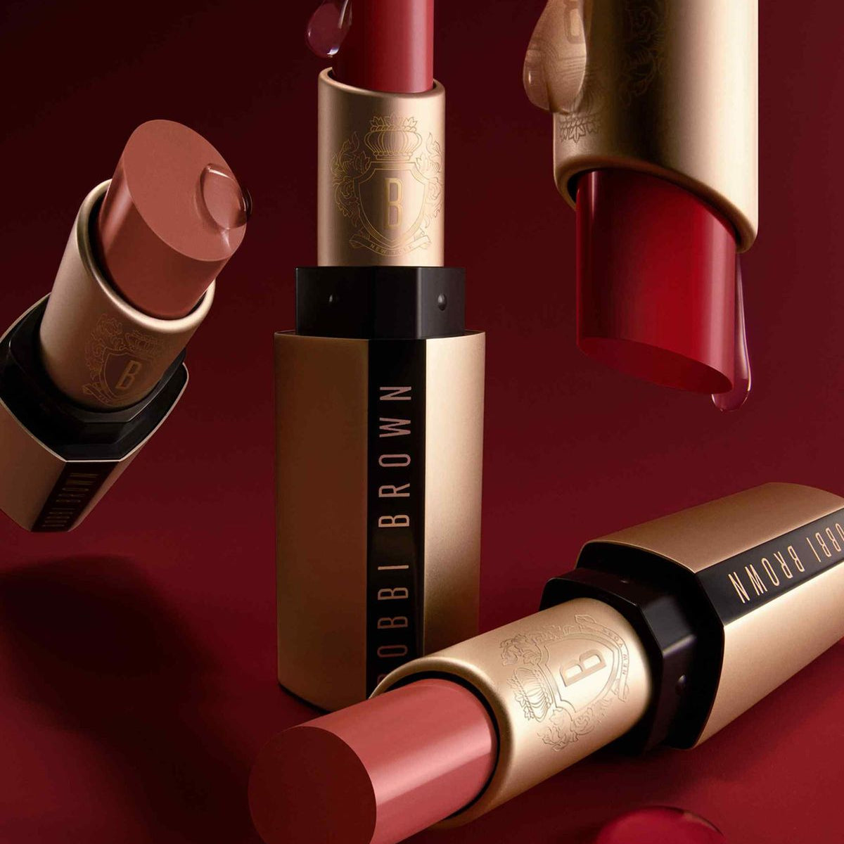 Bobbi Brown Luxe Matte Lipsticks in a 3.5g size (2 color)