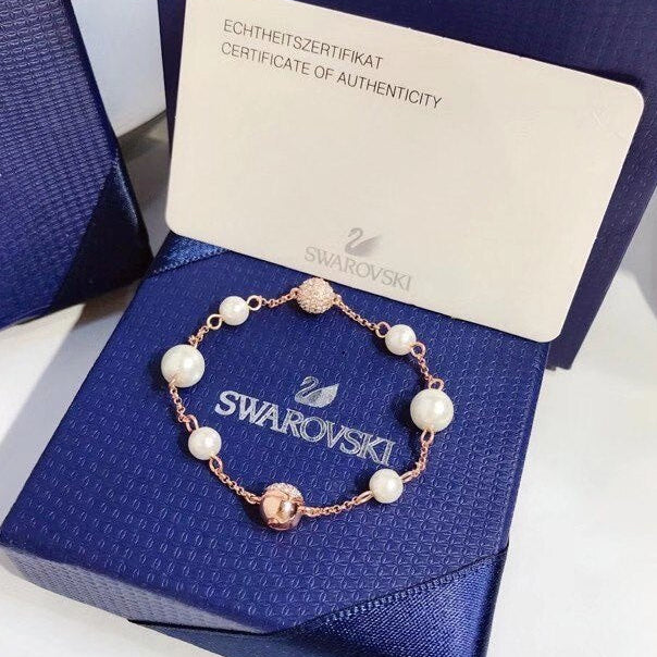 SWAROVSKI White Remix Pearl Strand Bracelet